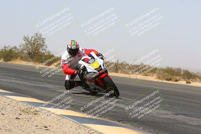 media/Mar-28-2022-Superbike Trackdays (Mon) [[b8603d0f67]]/Open Track Time/Turn 3 Inside/